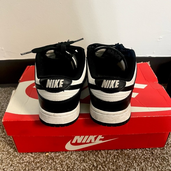 - NIKE women’s dunk low retro - Picture 1 of 4